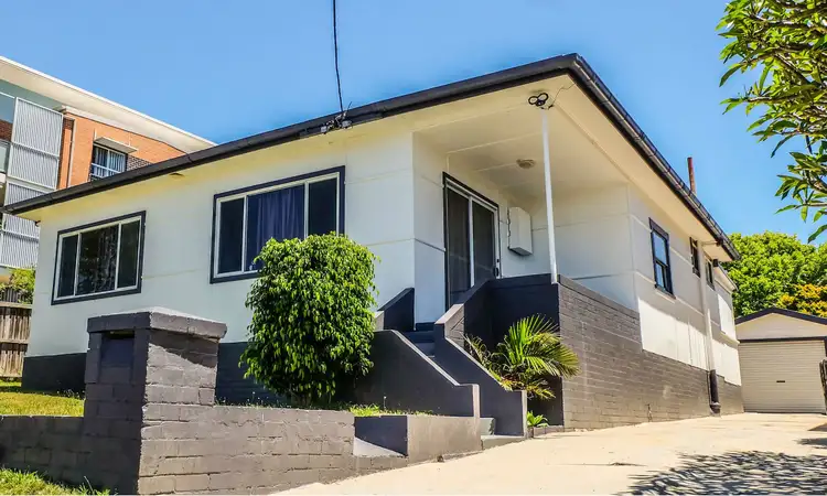 13 Gosford Avenue, The Entrance NSW 2261