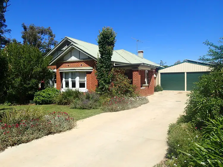 3 John Street, Corowa NSW 2646