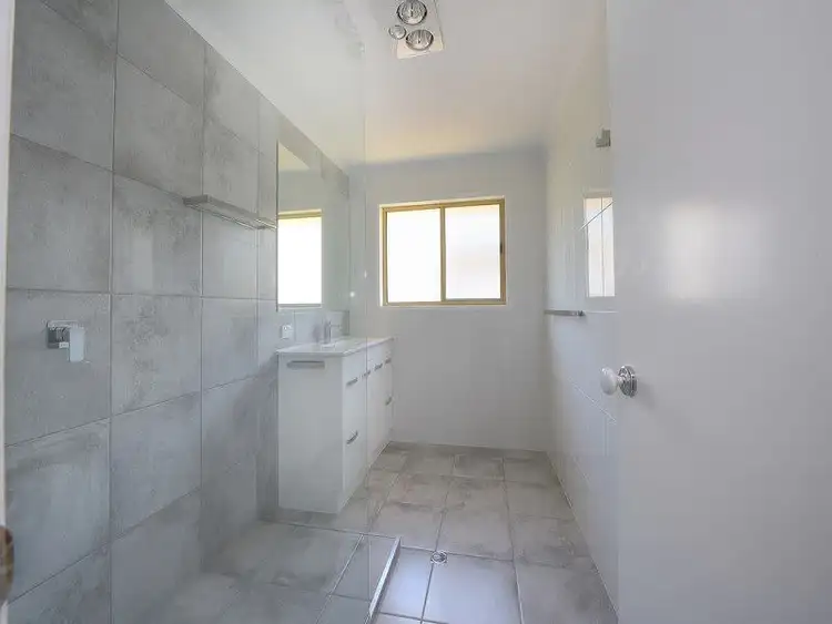 Fifth view of Homely unit listing, 1/12 Oloway Crescent, Alexandra Headland QLD 4572