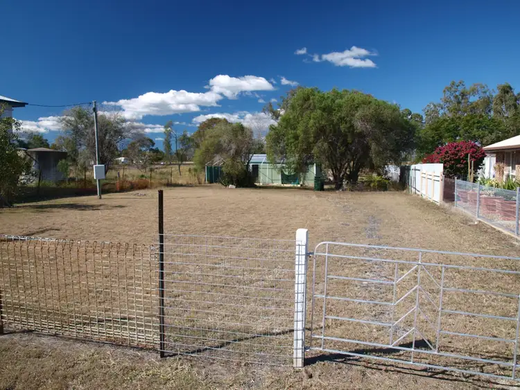 38 Edith Street, Rockhampton City QLD 4700