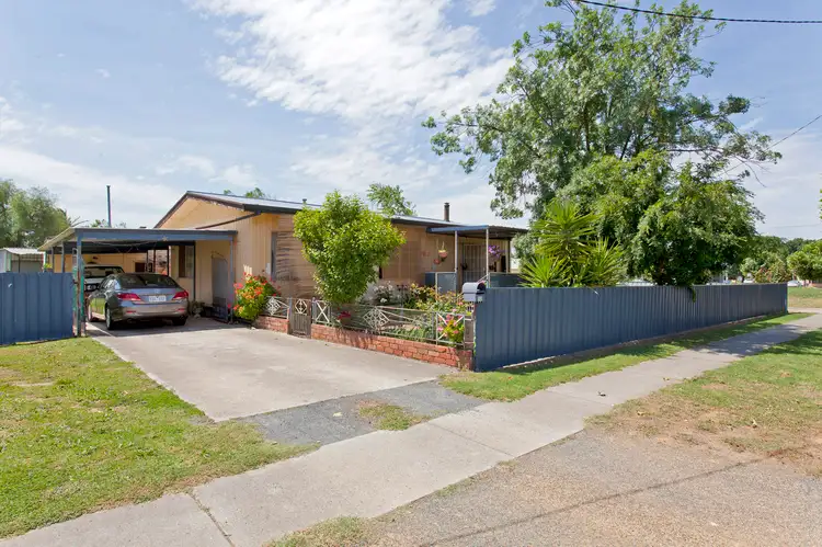 12 Melville Street, Culcairn NSW 2660