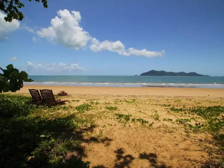 Sixth view of Homely unit listing, 1/2b Reid Road, Wongaling Beach QLD 4852