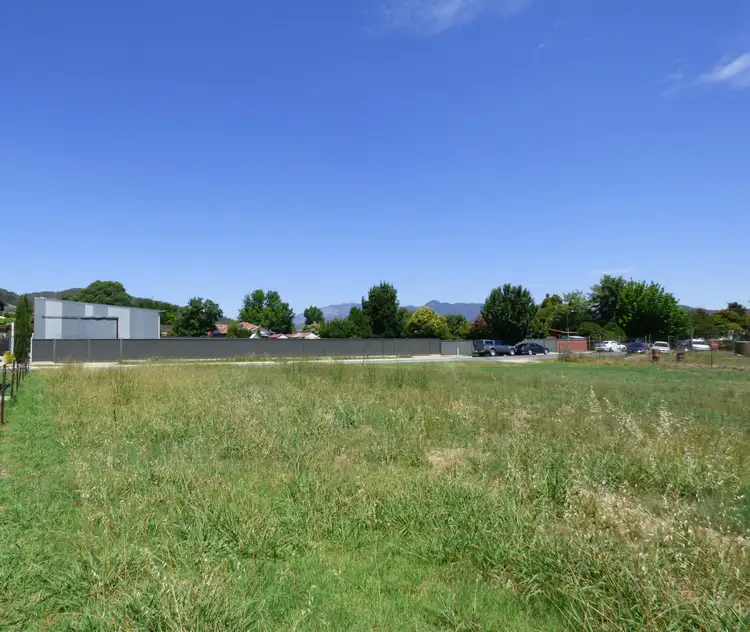 7 Toner Avenue, Myrtleford VIC 3737