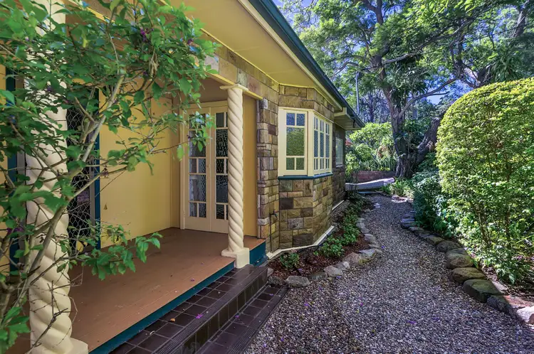 73 Davies Road, Ashgrove QLD 4060