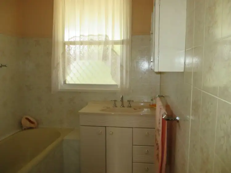 Fifth view of Homely house listing, 272 Knox Street, Broken Hill NSW 2880
