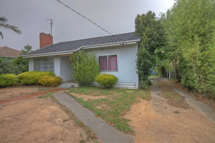 139 Dalmahoy St, Bairnsdale VIC 3875