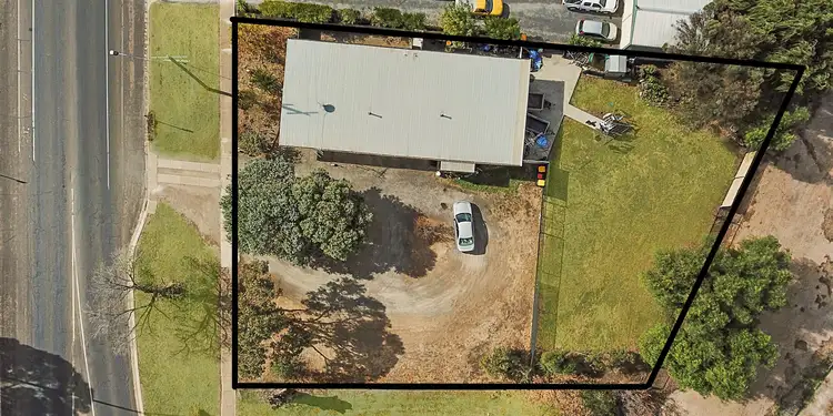 1 & 2/11 Lake Road, Stawell VIC 3380