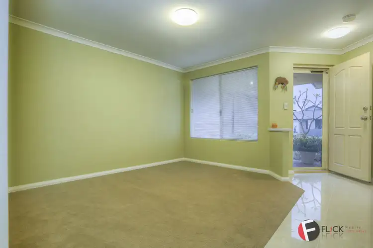 Second view of Homely house listing, 10 Stanbroke Turn, Carramar WA 6031