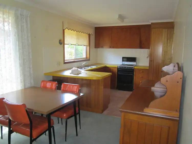 Third view of Homely unit listing, Unit 6/11 Clift Court, Traralgon VIC 3844