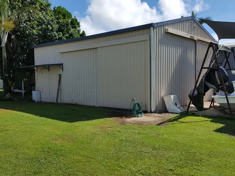 30 Hargreave St, Kurrimine Beach QLD 4871