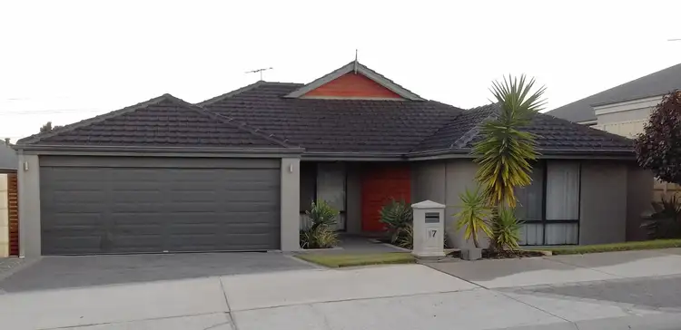 17 Hardcastle Avenue