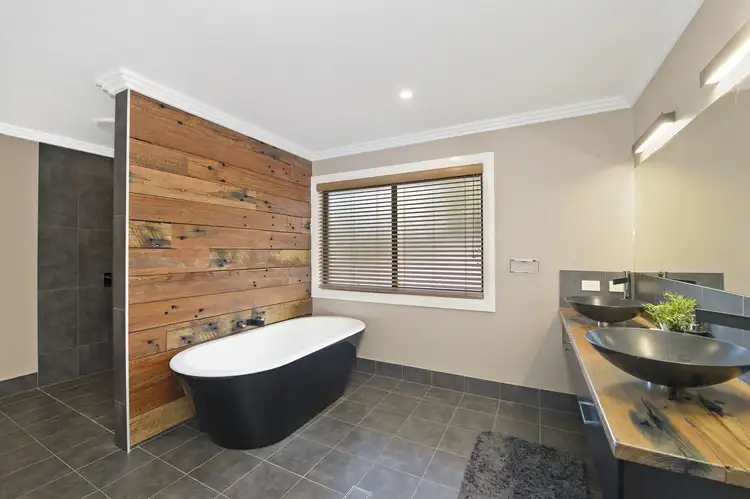 Seventh view of Homely house listing, 2 Riverbreeze Drive, Wauchope NSW 2446