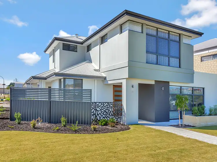 18 Karbuni Parade St, Spearwood WA 6163