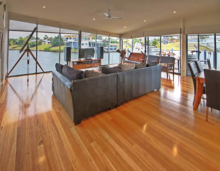 Fifth view of Homely house listing, 8 Fort King Pl, Paynesville VIC 3880