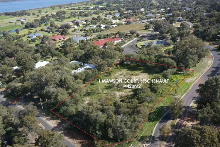 1 Mawson Court, Leschenault WA 6233