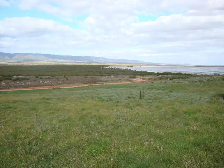 Lot 352 Laviner Road, Weeroona Island SA 5495