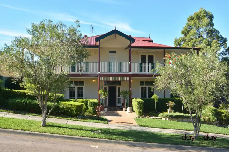 2 County Drive, Fletcher NSW 2287