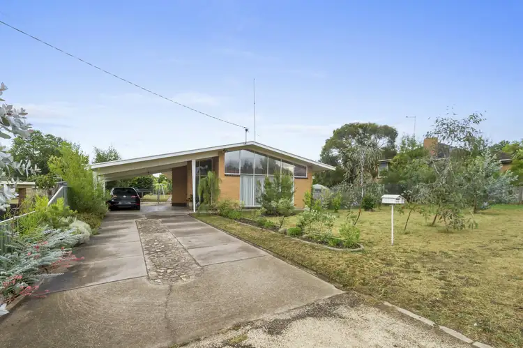 9 Henry Street, Maffra VIC 3860