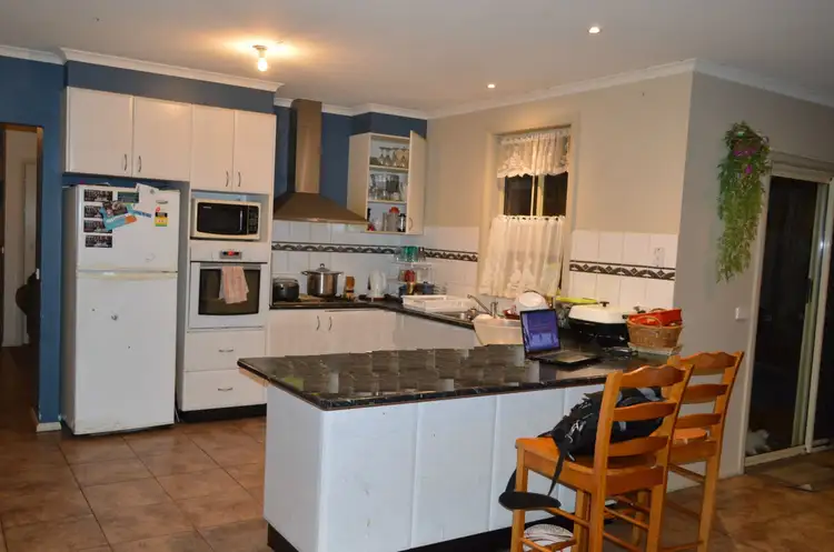 Seventh view of Homely house listing, 10 Baynton Crescent, Lynbrook VIC 3975