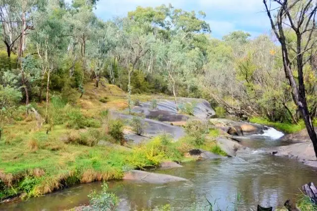 392 Racecourse Rd, Yackandandah VIC 3749