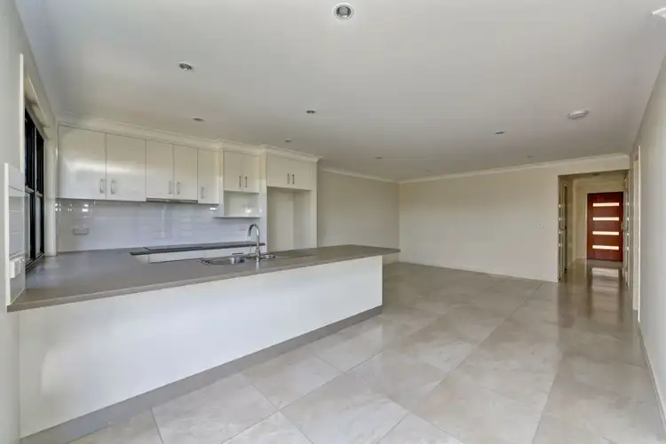 Fifth view of Homely unit listing, 3/6 Backhill Drive, Coral Cove QLD 4670