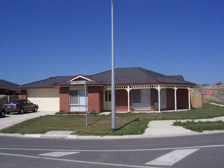 Main view of Homely unit listing, 22 Sherwood Court, Traralgon VIC 3844