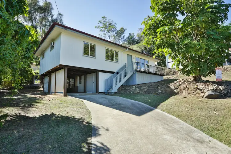 4 Warren Street, West Gladstone QLD 4680