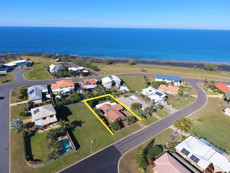 10 MOKERA Street, Coral Cove QLD 4670