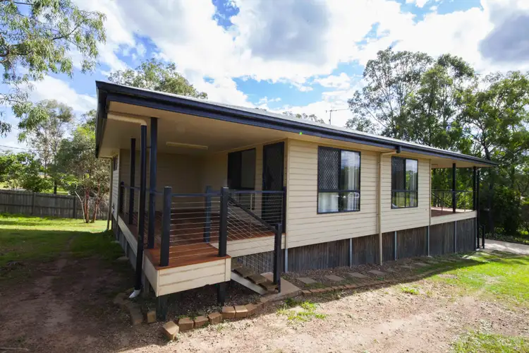 1 River Street, Tiaro QLD 4650
