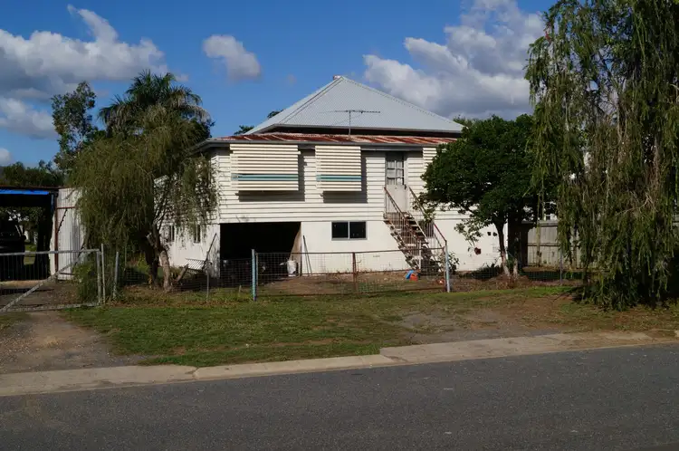 280 Pine Street, Berserker QLD 4701