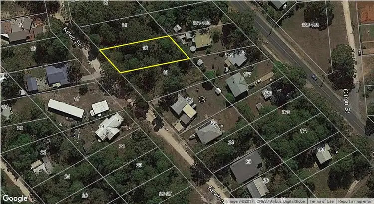 16 Kevin Street, Macleay Island QLD 4184