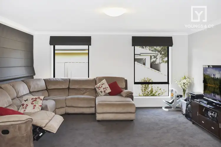 Seventh view of Homely house listing, 5/1-7 Pyrus Ct, Kialla VIC 3631