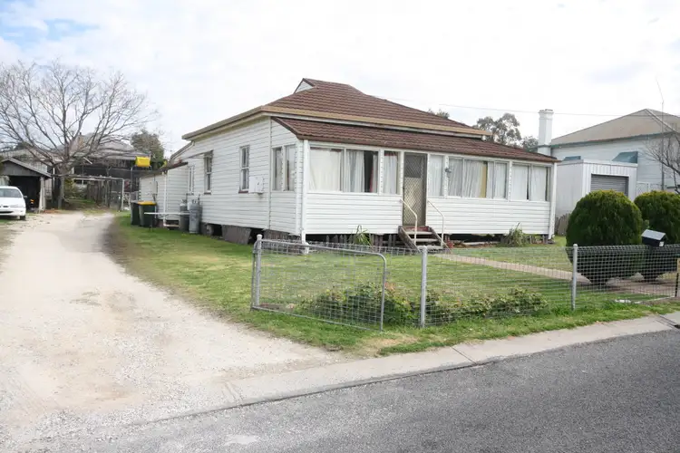 67 Stewart Ave, Warwick QLD 4370