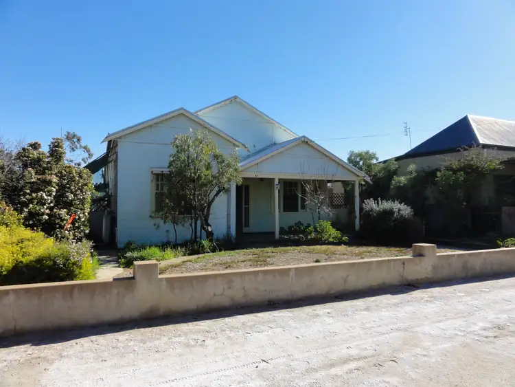 44 Long St, Broken Hill NSW 2880