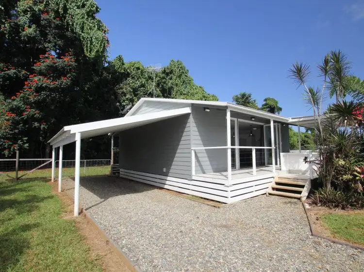 5 Sandpiper Close