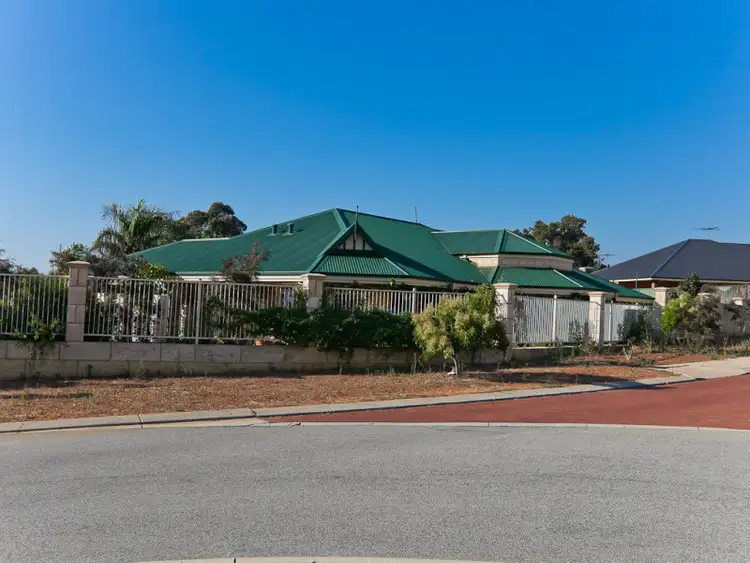 43 Greenough Court, Jane Brook WA 6056