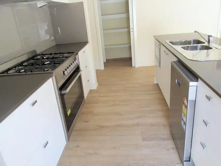 Fifth view of Homely house listing, 5 Alana Court, Marong VIC 3515