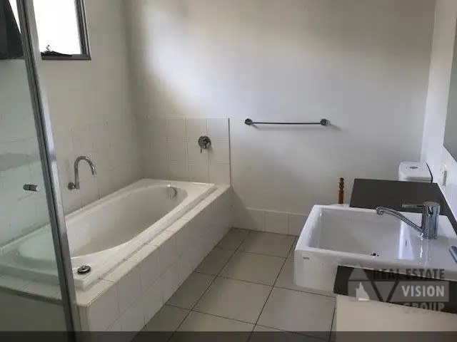 Fifth view of Homely house listing, 3 Lily Close, Emerald QLD 4720