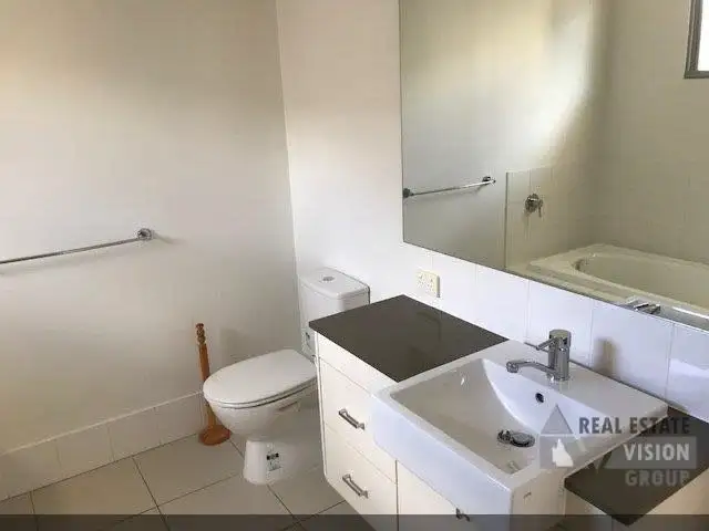 Sixth view of Homely house listing, 3 Lily Close, Emerald QLD 4720