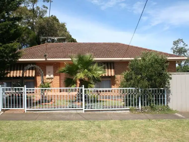23 McDonald Street, Melton South VIC 3338