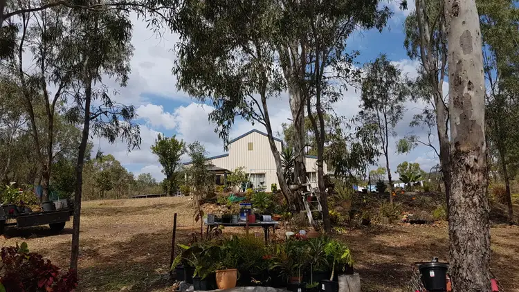 4 Flemington Lane, Horse Creek QLD 4714