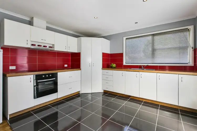 Fourth view of Homely house listing, 7 Meggs Court, California Gully VIC 3556