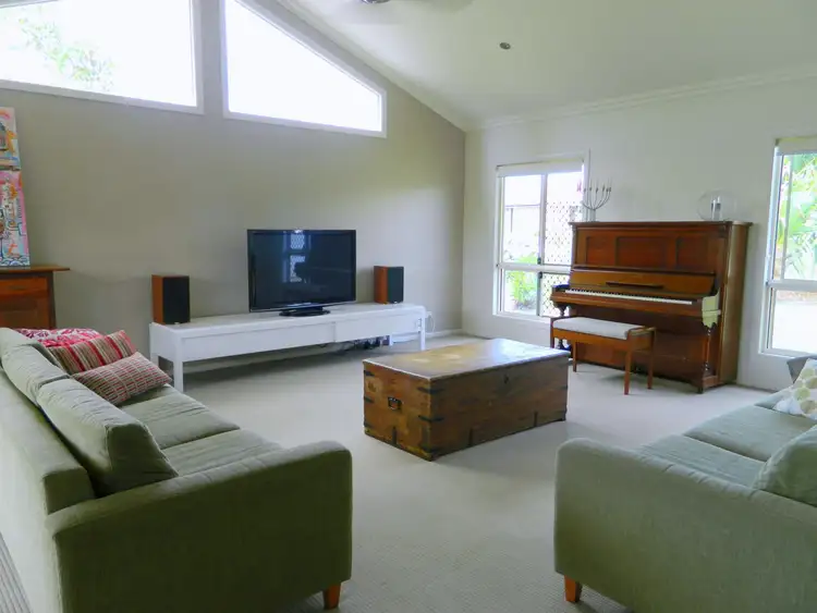 Sixth view of Homely house listing, 2 Baybreeze Close, Deception Bay QLD 4508