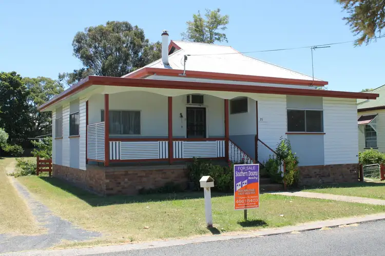 25 Acacia Avenue, Warwick QLD 4370