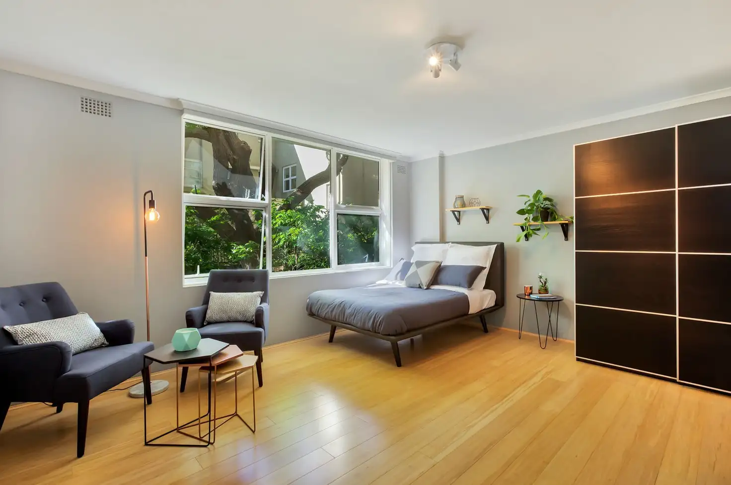Main view of Homely unit listing, 19/1 McDonald Street, Potts Point NSW 2011