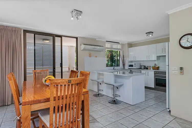 Fifth view of Homely unit listing, Unit 5/119 Arlington Esplanade, Clifton Beach QLD 4879