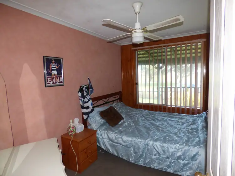 Fifth view of Homely house listing, 25 Western Avenue, Newborough VIC 3825
