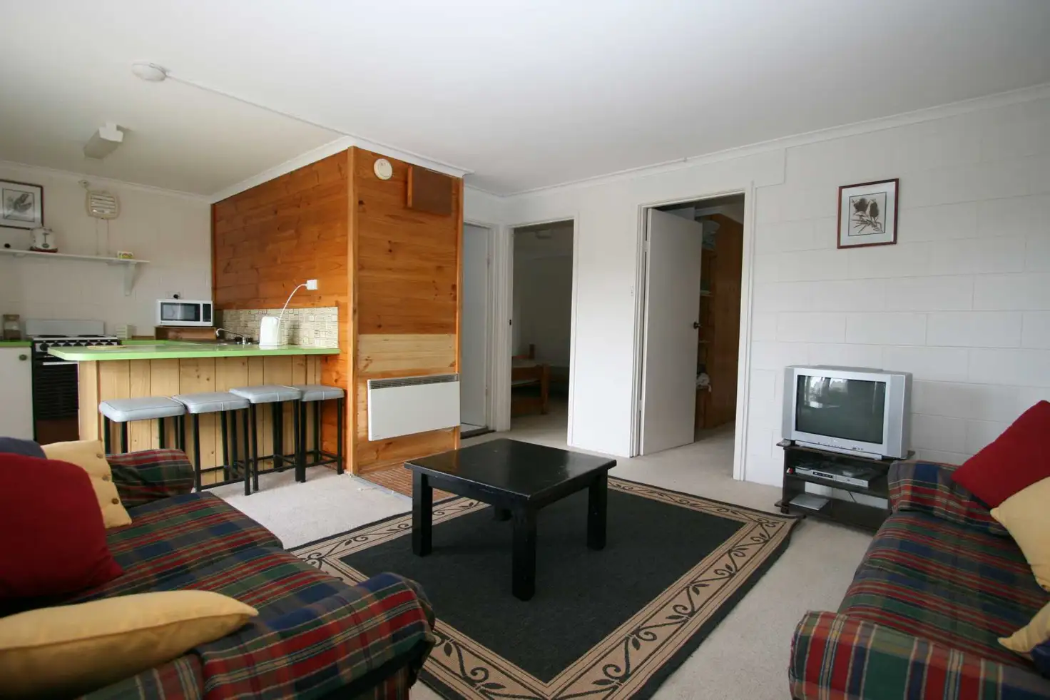 Main view of Homely unit listing, 1/40 Gippsland Street, Jindabyne NSW 2627