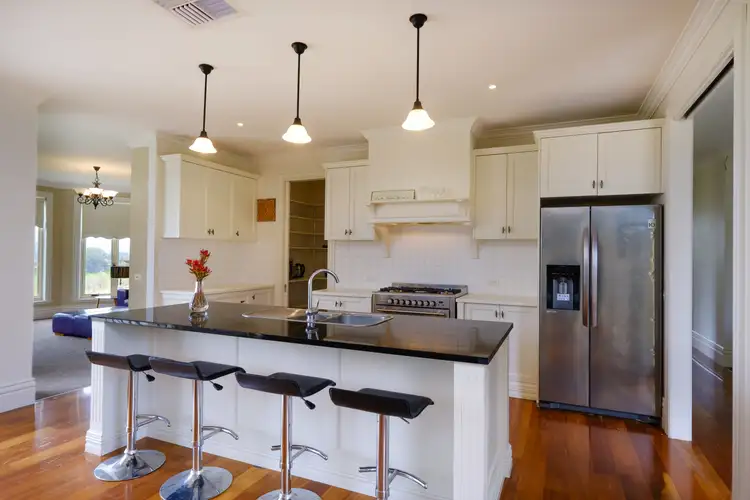 Fourth view of Homely house listing, 9 Lauren Ct, Table Top NSW 2640