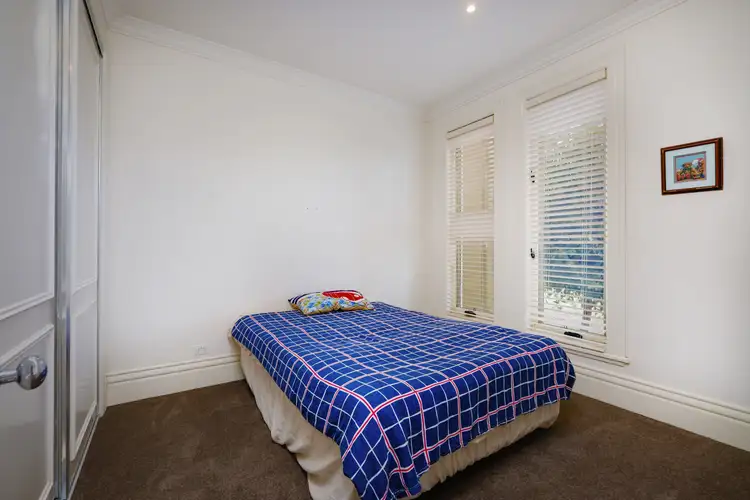 Sixth view of Homely house listing, 9 Lauren Ct, Table Top NSW 2640